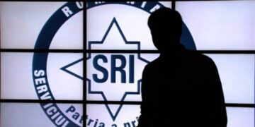 Pot intra în lumea serviciilor de informații. Studenții orădeni află  cum pot începe o carieră în SRI