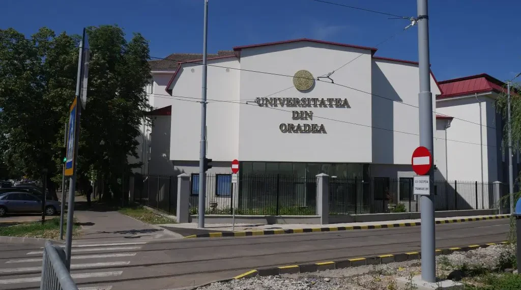 Studenții sunt așteptați să își depună candidaturile pentru poziția de reprezentant în Consiliul de Administrație al Universității din Oradea