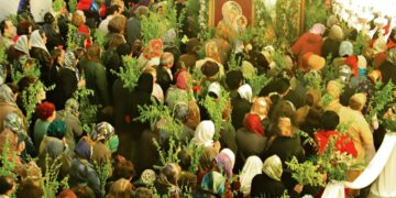 1,8 milioane de români, sărbătoriți de Florii
