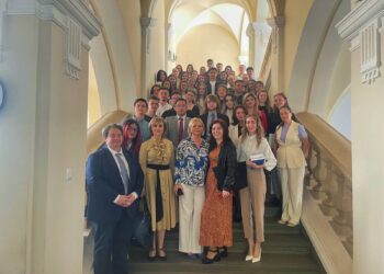 Din sala de curs în sala instanței de judecată | Procesul simulat de divorț care i-a avut ca protagoniști pe studenții Facultății de Drept