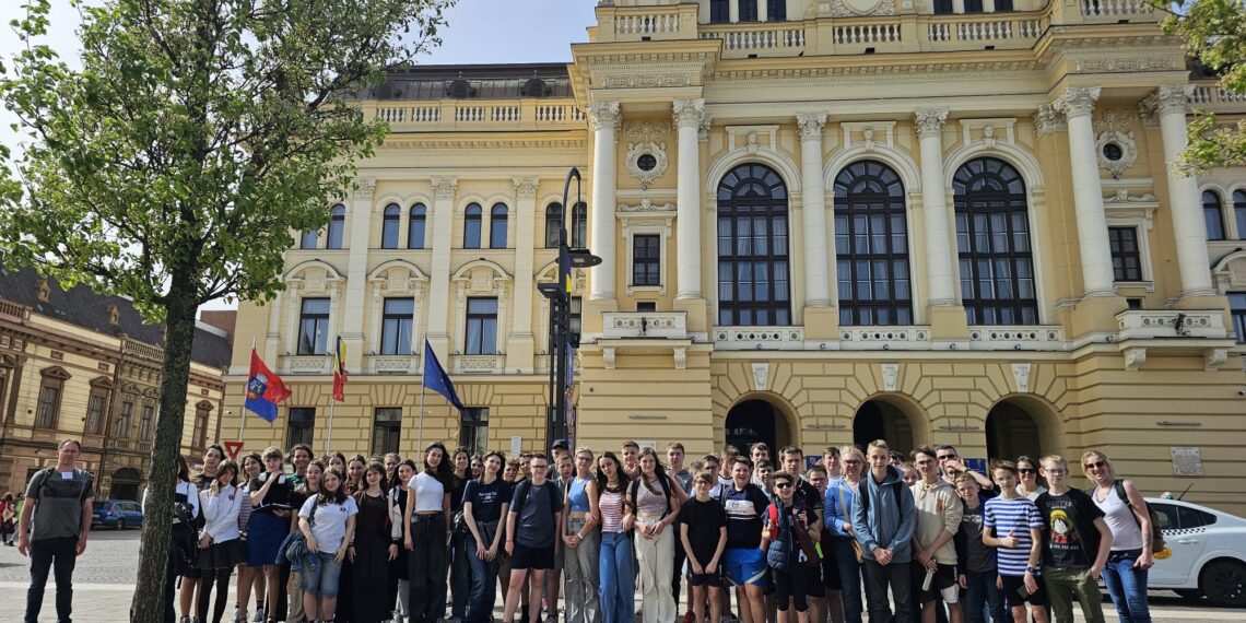 Colegiul Național „Iosif Vulcan” Oradea gazdă pentru o delegație de 40 de elevi din Franța