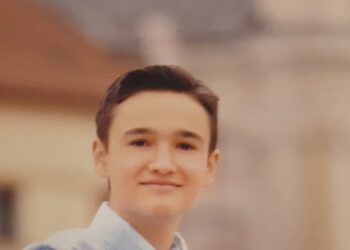 Fiul medicului neonatolog Radu Galiș, Alex, admis cu 10 la Facultatea de Fizică UBB după punctajul maxim obținut  la concursul Augustin Maior