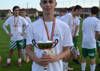 Echipa care a pornitt la drum cu doar 6 fotbaliști, CAO Primavera,  Campioană județeană U19
