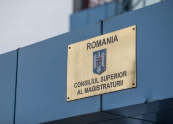 238 de candidaţi susțin proba scrisă de verificare a cunoştinţelor juridice în cadrul concursului de admitere în magistratură.75 de posturi de judecător şi 42 de posturi de procuror