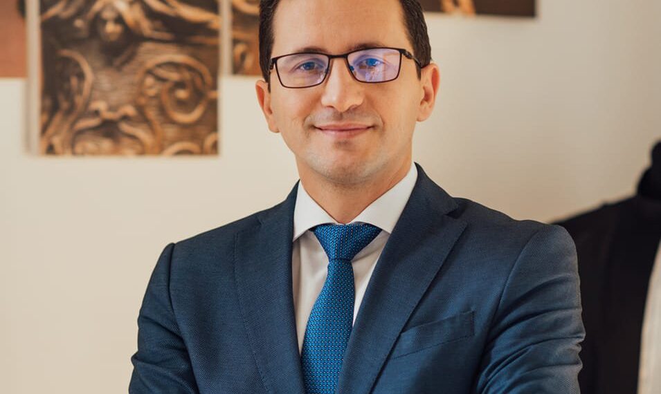 Un judecător a primit în 2023, un salariu net de  70 lei/dosar = 2 tunsori bărbătești= 2 meniuri fast food