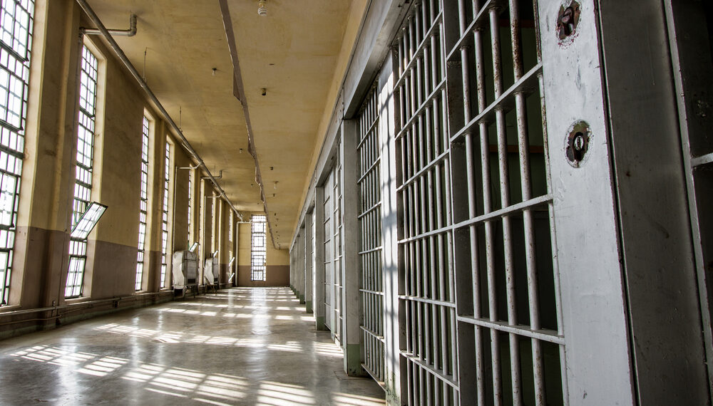 Constituționalitatea dispozițiilor referitoare la schimbarea regimului de executare a pedepselor privative de libertate