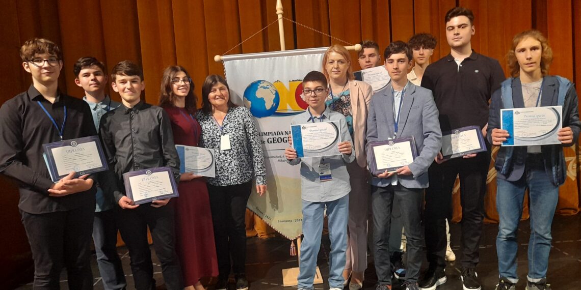 Lotul de Geografie al  județului Bihor, locul doi pe țară. Care sunt performerii