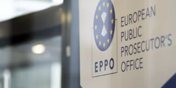 Percheziții EPPO în cadrul unei anchete privind o fraudă de 8 milioane de euro cu echipamente medicale COVID-19