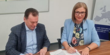 Ucrainienii vor produce medicamente din plasmă, din sânge la Oradea. Investiție de 37 milioane de euro în Parcul Industrial I