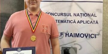 Orădeanul de 15 ani, medaliat cu aur de Societatea Științifică de Matematică din România