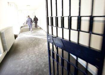 520 de  deținuți din Penitenciarul Oradea au vrut să voteze la Europarlamentare, 58 la locale