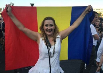 Orădeanul Cristian Seidler a pierdut alegerile.Elena Lasconi, noul președinte al USR. Va candida pentru preşedinţia României