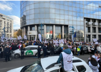 Salariile grefierilor rămân neschimbate și după 12 iulie, când intră în vigoare Legea 11/2024 privind statutul acestora