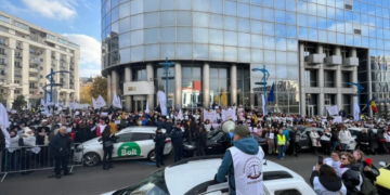 Salariile grefierilor rămân neschimbate și după 12 iulie, când intră în vigoare Legea 11/2024 privind statutul acestora