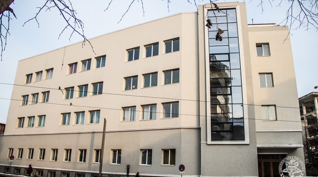 9,52 ultima medie la Drept, fără taxă, la Universitatea Oradea