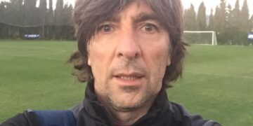 A antrenat naționala de fotbal a Zambiei, academiile AS Roma din SUA si Africa de Sud, acum antrenor cu portarii FC Bihor