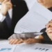 Convenţie de dare în plată: nulitate subsecventă, efect al clauzei de inalienabilitate din promisiunea bilaterală de vânzare privind un imobil