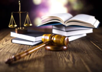 Distrugere: determinarea obiectului material atunci când acesta face parte dintr-o comunitate de bunuri aparținând soților | Jurisprudență ÎCCJ