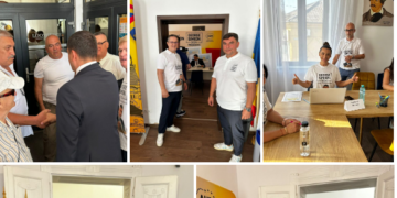 GALERIE. 300 de bihoreni au semnat ieri contractul cu George Simion. Fostul primar al Șteiului, Ioan Lucaciu, printre ei