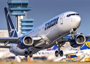 Cursa Tarom  Otopeni-Oradea-Otopeni de azi, anulată alături de alte 10 curse embru din echipajul fiecarei aeronave s-a declarat “inapt de zbor”