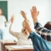 Noul Statut al Elevului: fără telefoane, cameră de detenție și sancțiuni