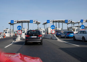 Circulația la punctele de trecere a frontierei dintre România și Ungaria, va fi închisă la 1 septembrie