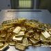 Româncă oprită pe un aeroport din Italia după ce a fost prinsă cu peste jumătate de kilogram de aur nedeclarat
