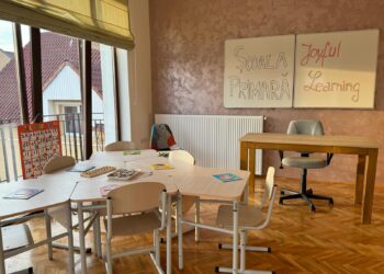 GALERIE. Un sistem de educație de excelență, inaugurat la Oradea. Miercuri, 28 august,  sunt porți deschise la școala unde copiii învață fericiți-Joyful Learning