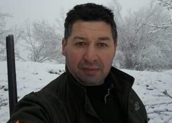 Bărbatul care l-a împușcat în cap pe pădurarul din Remetea la vânătoare, 4 ani cu executare și 200.000 euro daune morale. Printre condamnați și primarul de Remetea