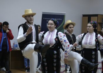 UniFEST  2024 – Studenții de la Viziunea Studențească Eco s-au întrecut în… plăcinte