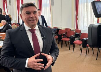 Ciprian Blejan, candidatul AUR la Senat: Taxe mai mici pe salarii, bani mai mulţi în buzunarele bihorenilor