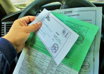 CE solicită României să transpună integral Directiva privind asigurarea auto