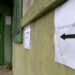 Secție de vot amenajată în casa unui localnic