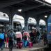 De mâine, biletele de tren se scumpesc. Intra în vigoare noul mers al trenurilor