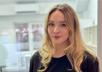 Proprietara Arovit Valea lui Mihai, Giorgiana Bob, investește în primul laborator în vitro din România dedicat culturii de alun