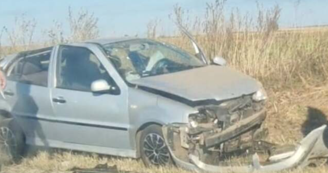 S-au rostogolit cu mașina, iar mama șoferiței  de 21 de ani a murit în accident pe drumul Salard-Cauceu