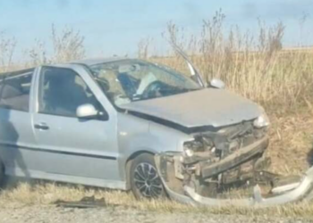 S-au rostogolit cu mașina, iar mama șoferiței  de 21 de ani a murit în accident pe drumul Salard-Cauceu