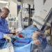 Intervenție fără precedent în România la un bărbat de 46 de ani. Medicii Spitalului Județean din Oradea, trombectomie pe cateter 