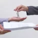 Posibilitatea de transfer a dreptului de a obține certificate verzi, în cazul înstrăinării | Practică neunitară