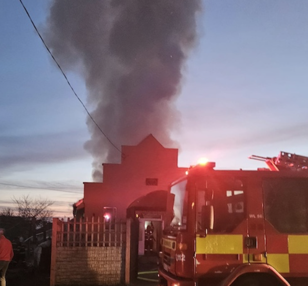 Incendiu violent la biserica penticostala Holod