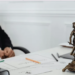 Notari-digitali. Vor putea legaliza documente și în variantă digitală care să aibă aceeași valoare ca și documentele pe hârtie. Ce acte vor fi legalizate electronic