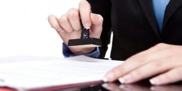 ÎCCJ: administratorii unei societăți nu pot fi acuzați de împrumuturi ilegale