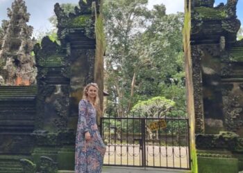 Conf. univ. dr. Amalia Sturza, de la Universitatea din Oradea, pentru a treia oară invitată a Universității Malang – Indonezia
