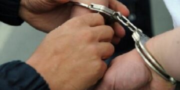 Arestat preventiv după ce a promis că va obține un post de conducere într-un spital
