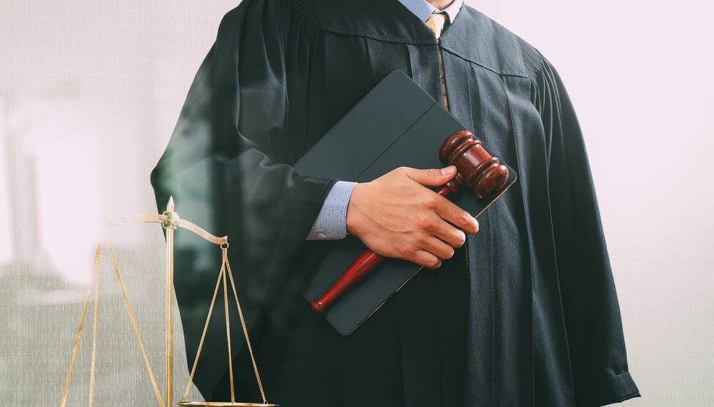 Decizia ÎCCJ privind incompatibilitatea judecătorului de drepturi și libertăți  în procedura de cameră preliminară