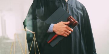 Decizia ÎCCJ privind incompatibilitatea judecătorului de drepturi și libertăți  în procedura de cameră preliminară