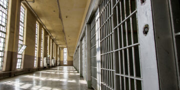 În spatele gratiilor: costuri, condiții și șanse de reintegrare în penitenciarele din România