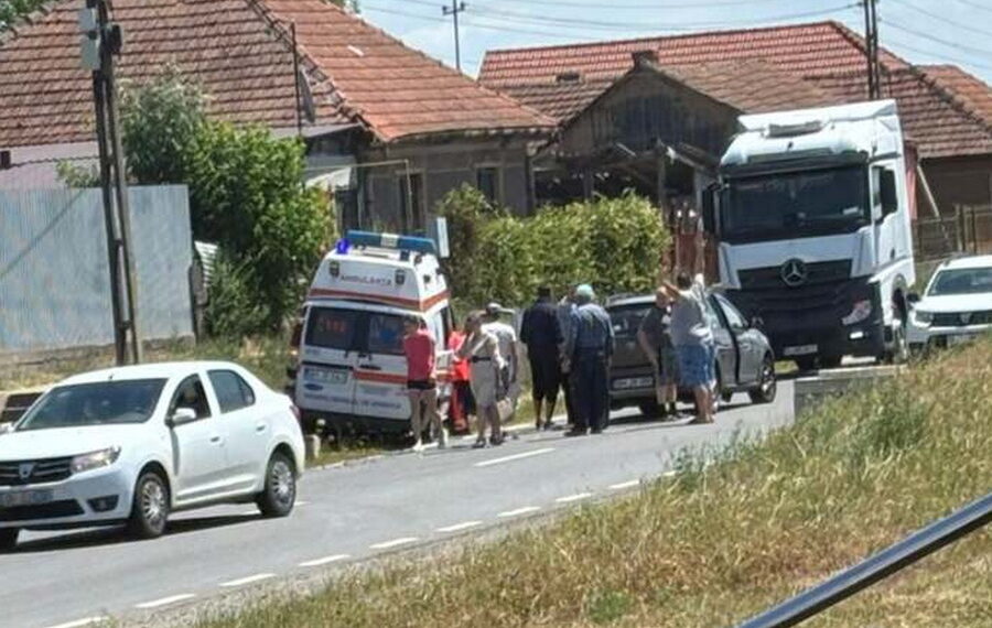 sursa: INFOTRAFIC