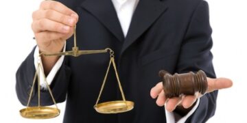 UNBR a stabilit regulile  pentru examenul de admitere în profesia de avocat din toamnă