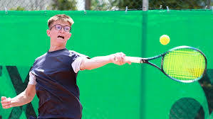 Surpriza, Radu Țurcanu și Gabriel Ghețu, dispută finala turneului de tenis de la Oradea; Cei doi au făcut echipă și au prins finala la dublu!  